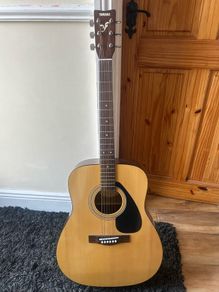 Yamaha F310