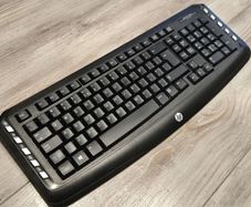 HP wireless classic desktop keyboard + mouse
