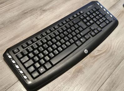 HP wireless classic desktop keyboard + mouse