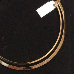 Authenthic Michael Kors Gold Choker Necklace