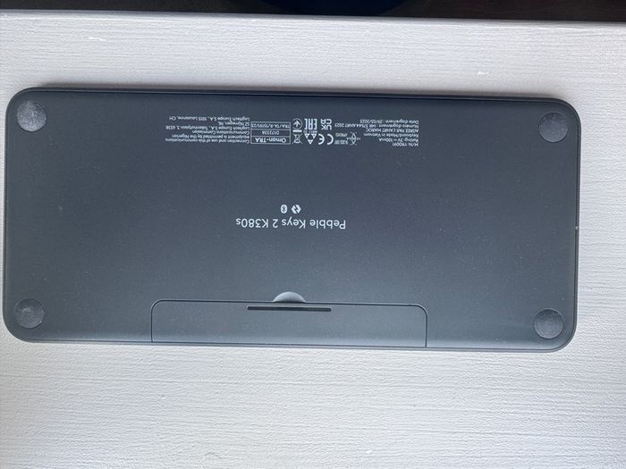 computer keyboard logi wireless
