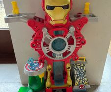 FREE- collection today- Marvel Super Hero Adventures Iron Man Headquarters