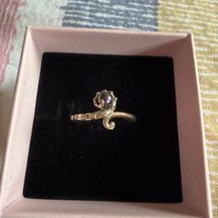 Pandora ring