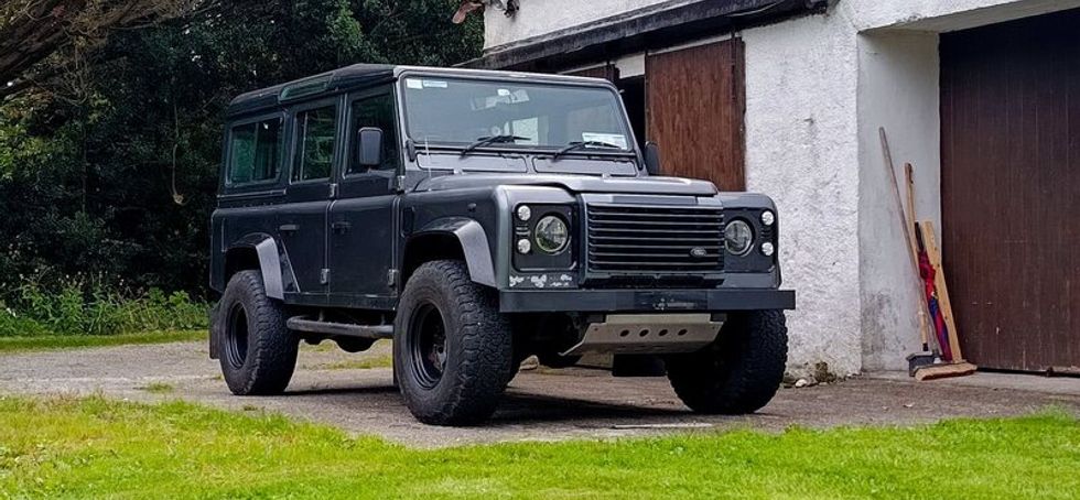 Land Rover Defender 2004