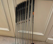Wilson Junior Teen Golf Set