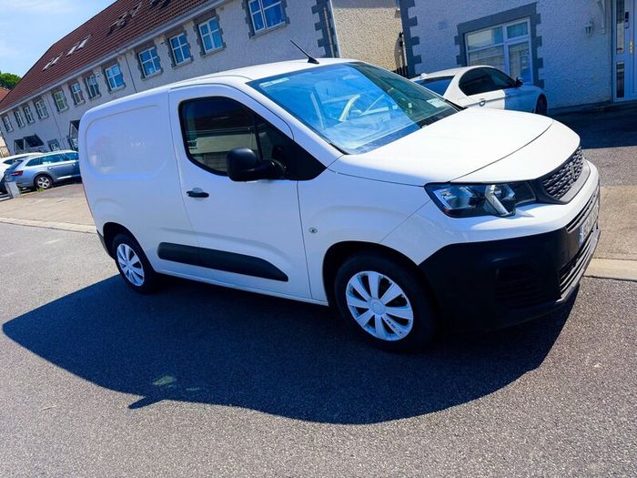Peugeot partner professional ( no vat )