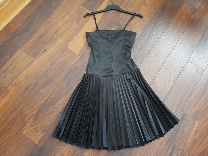 Women's dress Size S