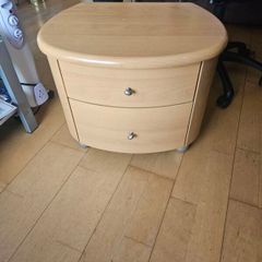 bedside l
