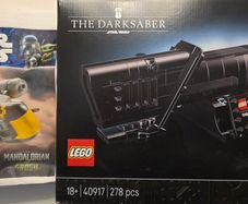 Lego Darksaber & Micro Razor Crest
