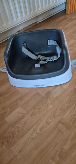 Baby chair booster
