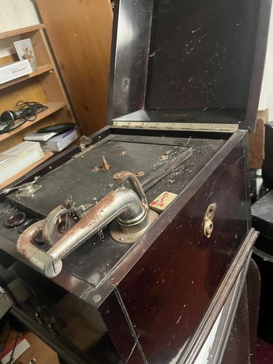 Antique Rondo Tabletop Gramophone