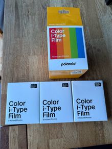 Polaroid i Type film