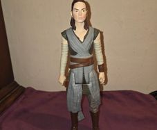 Star Wars The Last Jedi Rey Figure