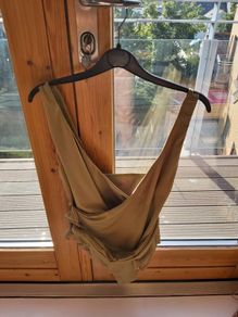 BNWT Crossbody V Neck Swimwear Sz 16