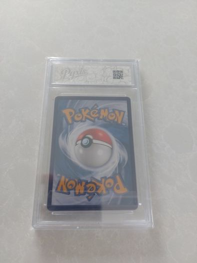 Ekans Reverse Holo Poke Ball