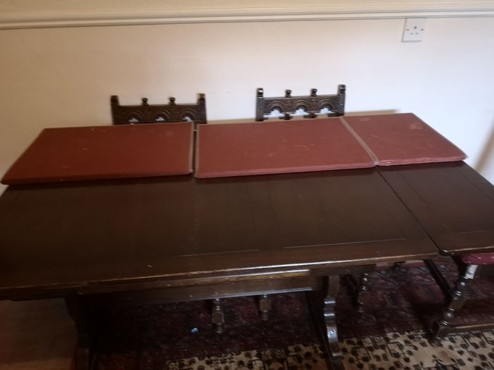 Extension Dining Table and Chairs.
