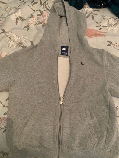 Teenager Boys Nike  sports Wear