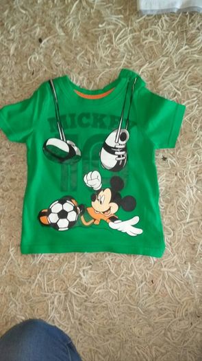 Disney tigger or Mickey t shirt 12/18 months never worn 10 each