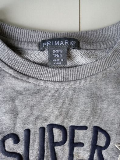 Girls jumper and jeans