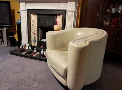 Ultra Comfortable Cream Leatherette Tub Chair in Tralee