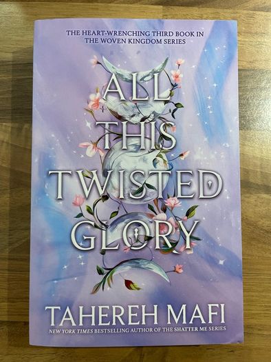 Tahereh Mafi Books