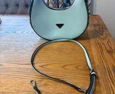 Light blue shoulder bag