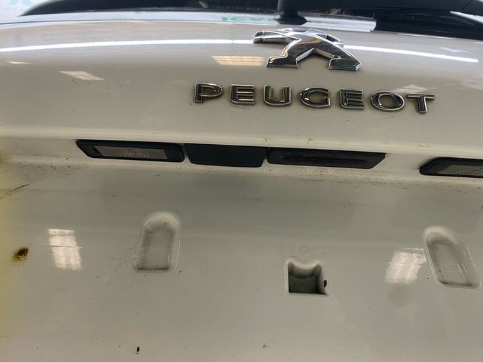 2014 Peugeot 308 White Bootlid Tailgate