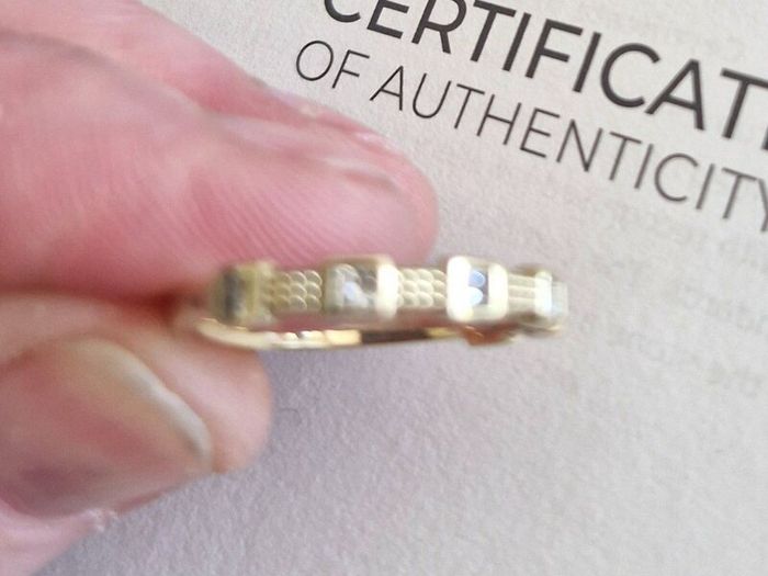Diamond ring