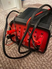Radio controlled Battery charger.and battery