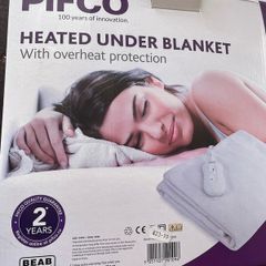 Heated blanket - electric