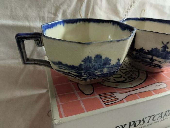 royal Doultan Norfolk cups, vintage cups, Art Deco cups
