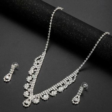 Stunning Dress with Sparkly Sequins size 20 + matching jewelry sets available