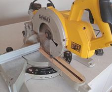 Dewalt mitre saw