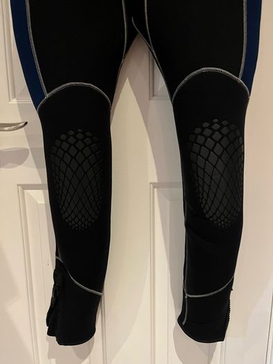 Wetsuit