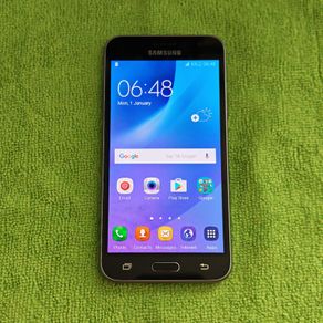 Samsung J3 2016 8GB Black Vodafone Locked