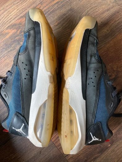 Womens Jordans trainers shoes