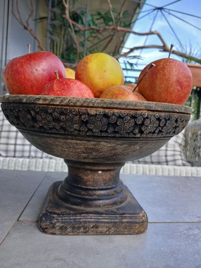 Wooden bowl carved for fruit, flowers