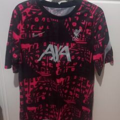 Nike liverpool teeshirt