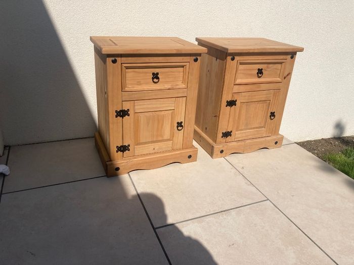 Bedside Lockers x 2 - Pine
