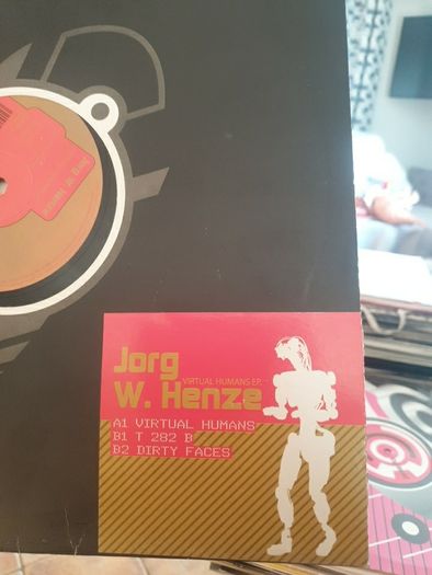 techno vinyl