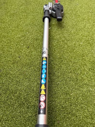 Milwaukee Quik-lok Hedge Trimmer Attachment M18foph-hta