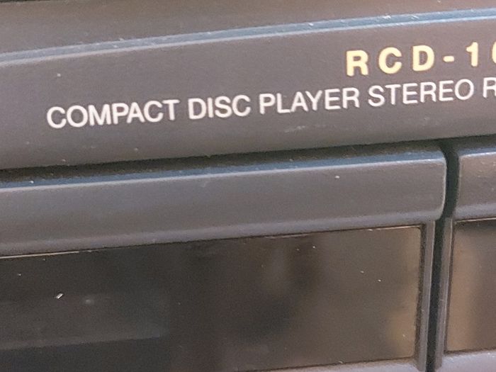 Samsung CD Player Stereo Radio Cassette Recorder, Model RCD-1650, Dual Tape Deck and Radio working fine, CD Player struggling to spin