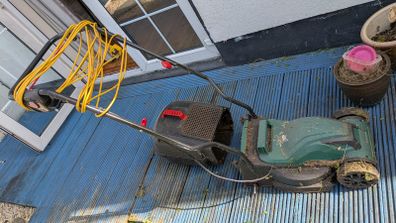 Lawnmower