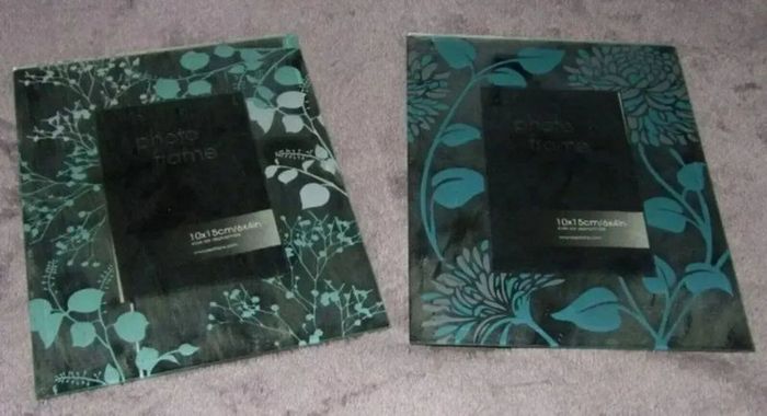 BNWT Harrods Glass Photo Frames