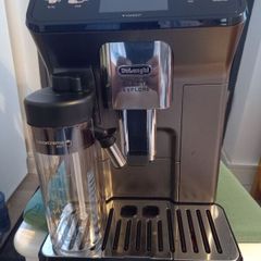 Delonghi Eletta Explore ECAM450.86.T Smart Bean to Cup Coffee Machine