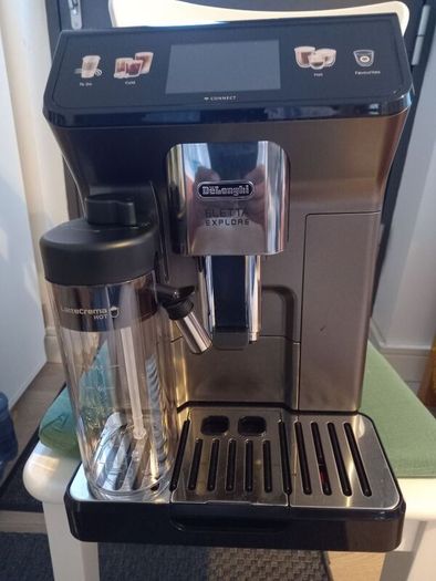 Delonghi Eletta Explore ECAM450.86.T Smart Bean to Cup Coffee Machine