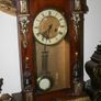 Antique Clock (works well and keeps time) Image 6