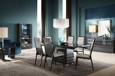 Dining Room Table and  6 Chairs