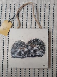 Hedgehog print on wood