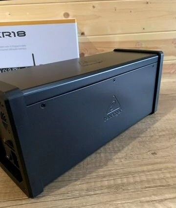 Behringer x air xr18